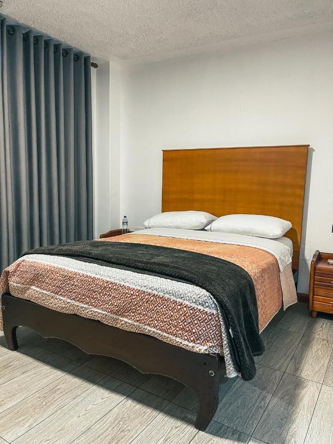 Hotel Cisne Cuenca Kültér fotó